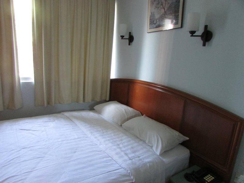 Century Hotel Kota Kinabalu Esterno foto