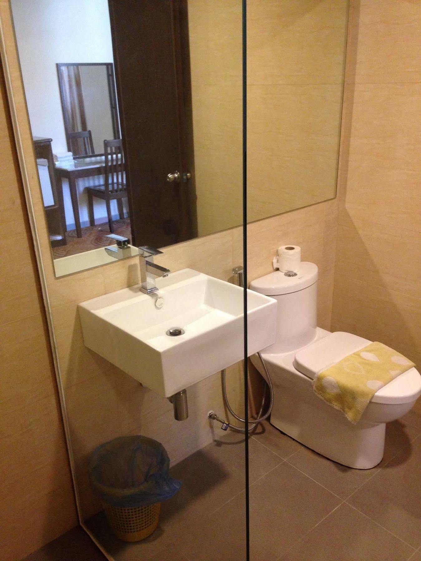 Century Hotel Kota Kinabalu Esterno foto