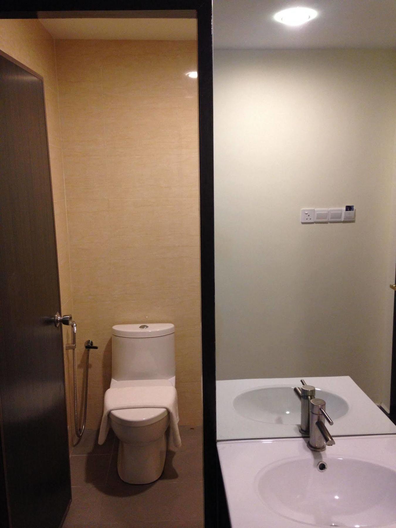 Century Hotel Kota Kinabalu Esterno foto